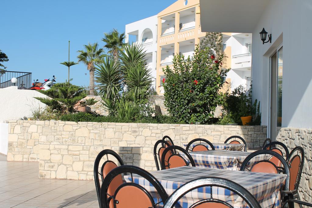 Hotel Pantheon, Kefalos Exterior photo